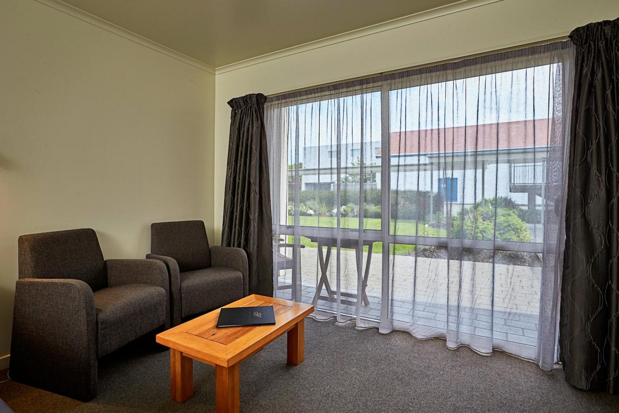 The White Morph - Heritage Collection Kaikoura Room photo